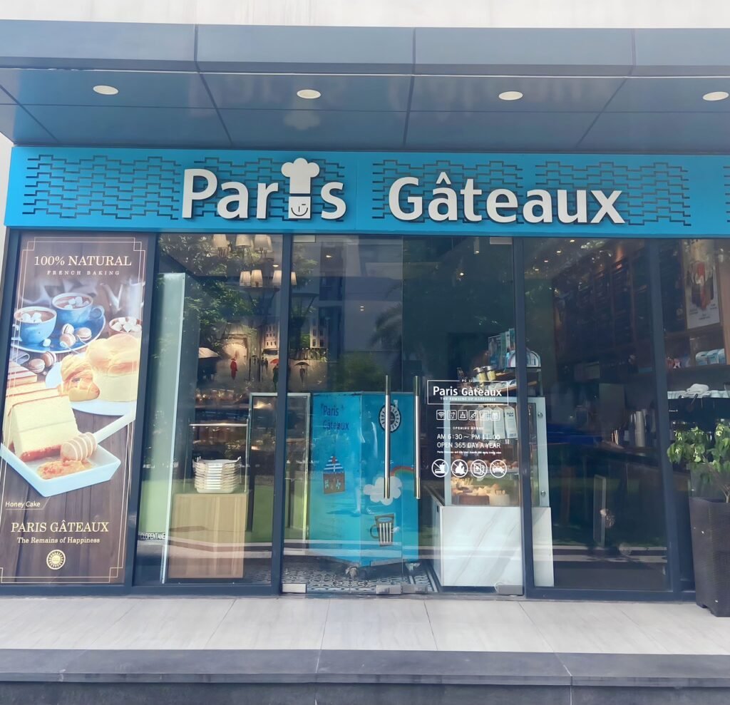 PARIS GATEAUX – S2.17